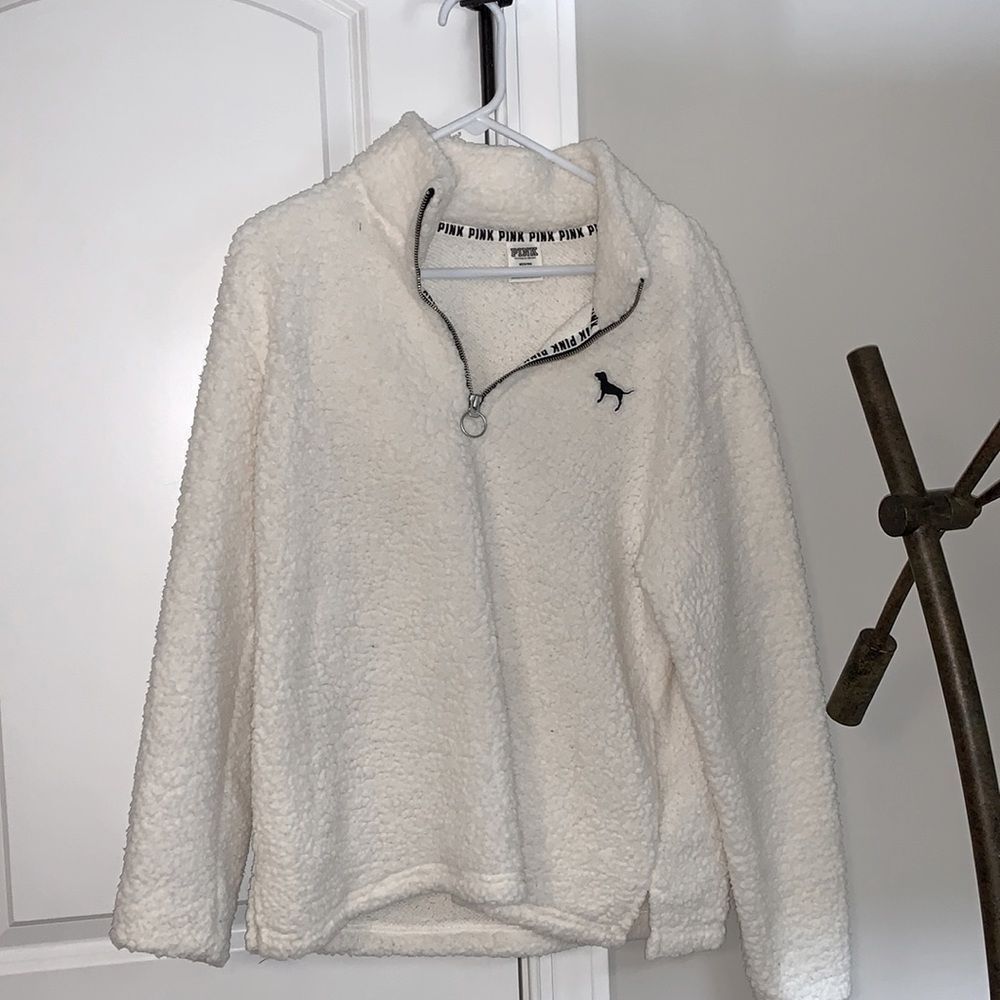 Victoria’s Secret Pink Sherpa Size Medium